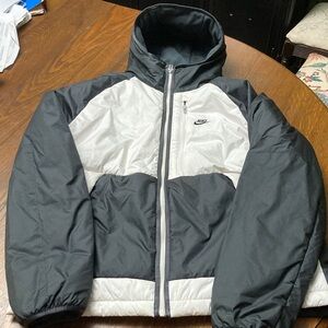 Men’s NIKE Therma-Fit Coat Parka Large Blk/Wht